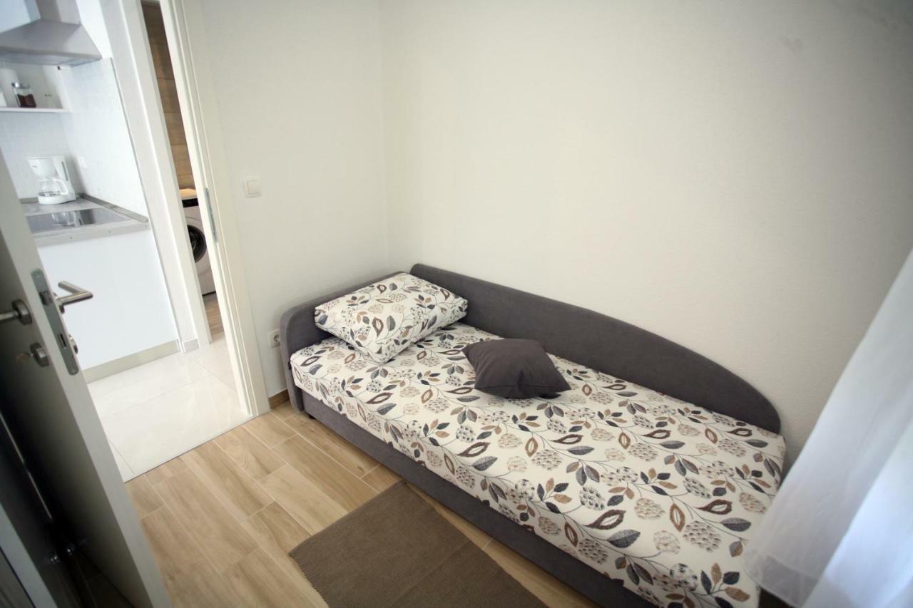 Apartman Fantasy Διαμέρισμα Τρογκίρ Εξωτερικό φωτογραφία